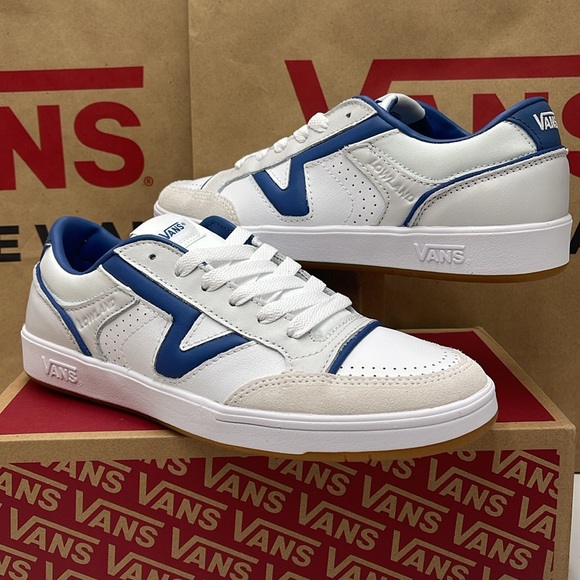 Vans Other - Vans Men’s Lowland Cc Jmp R
Court Navy/White
VN0007P2NAV
Sneakers